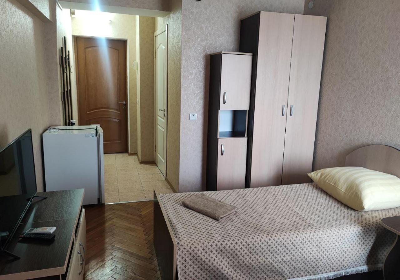 Hotel Prietenia Bender Ngoại thất bức ảnh