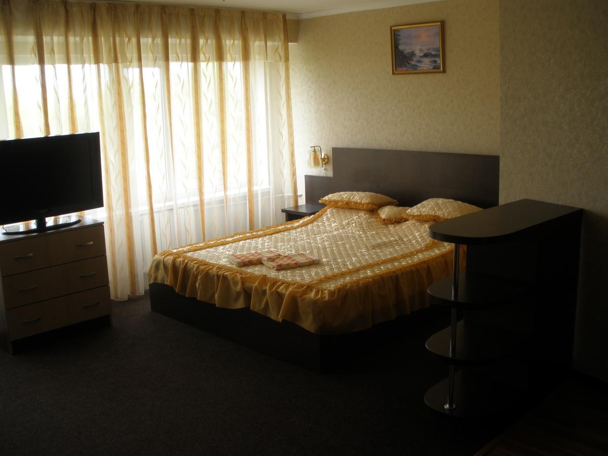 Hotel Prietenia Bender Phòng bức ảnh