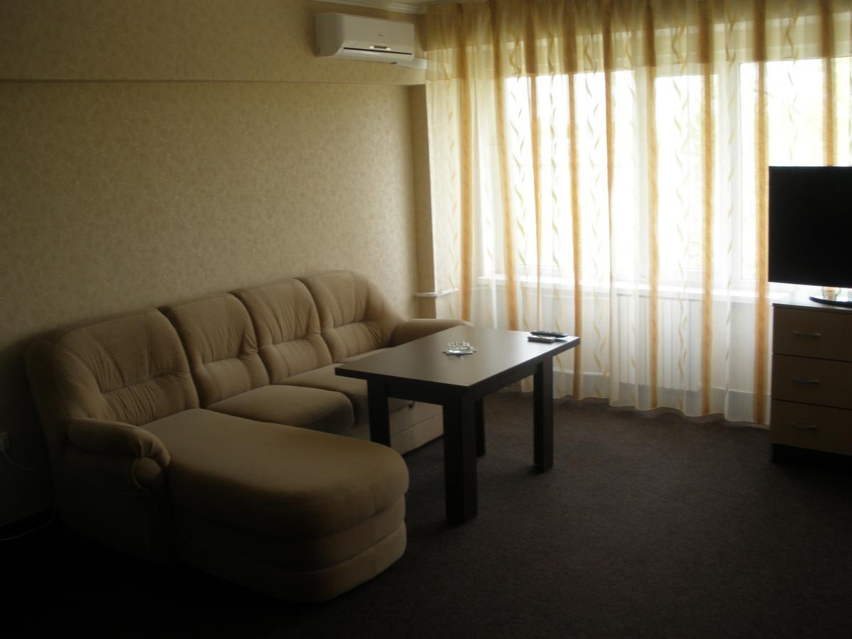 Hotel Prietenia Bender Phòng bức ảnh