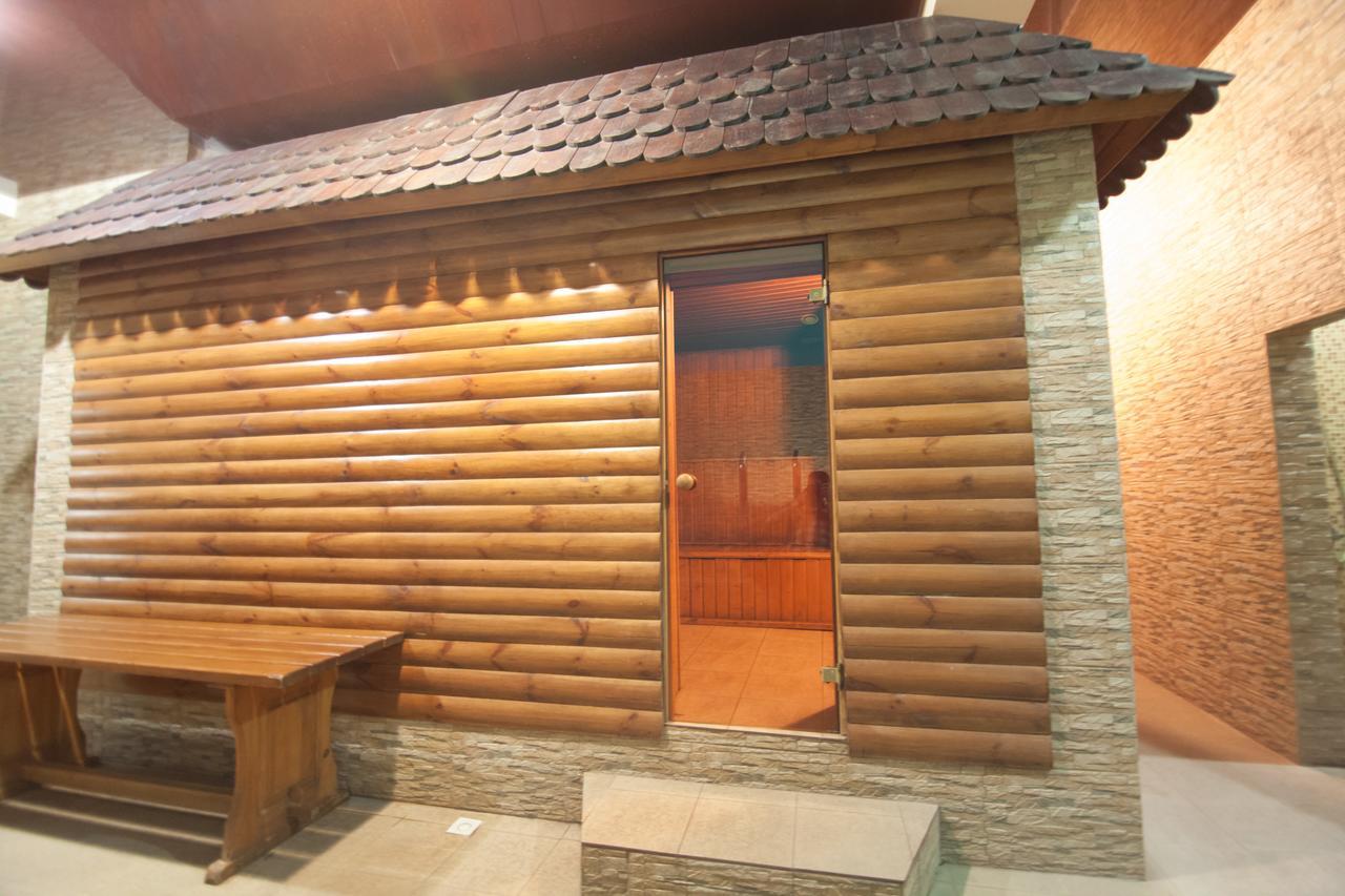 Hotel Prietenia Bender Ngoại thất bức ảnh