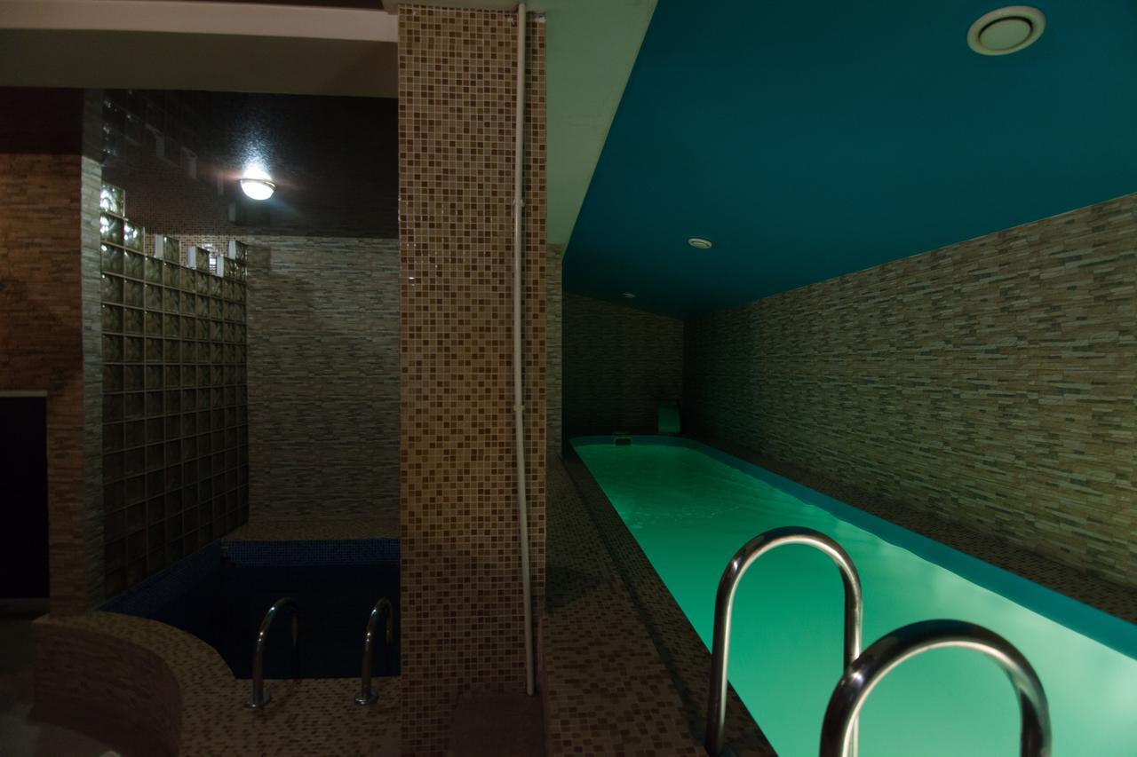 Hotel Prietenia Bender Ngoại thất bức ảnh
