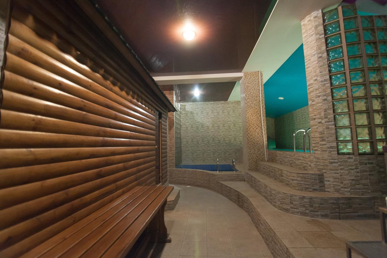 Hotel Prietenia Bender Ngoại thất bức ảnh