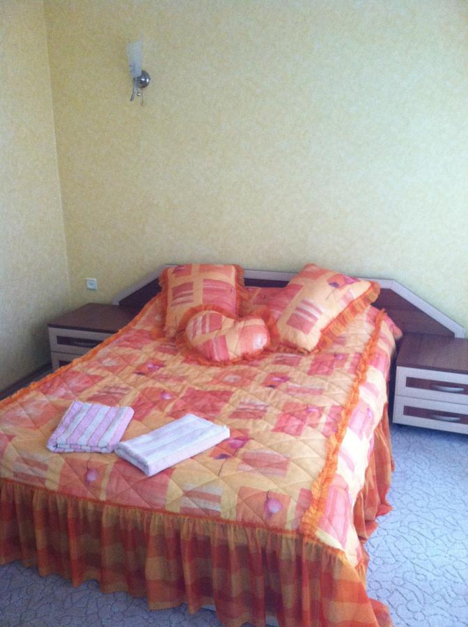 Hotel Prietenia Bender Ngoại thất bức ảnh